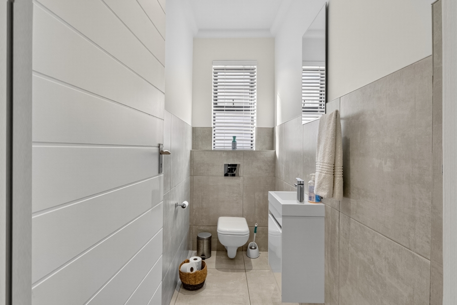 3 Bedroom Property for Sale in Sitari Country Estate Western Cape